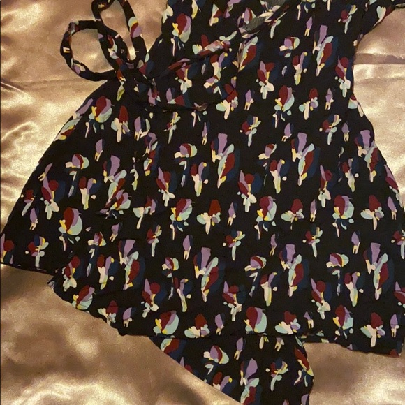 Cute wrap dress. From Sport Chek. - Picture 3 of 5